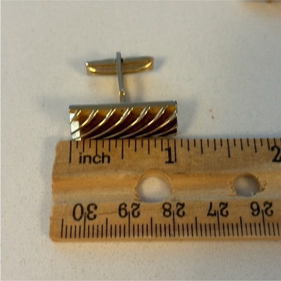 Vintage SARAH COVENTRY gold tone cufflinks mid century modern rectangle shape - Picture 10 of 10